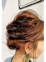 ロッキンヘアー(Rockin' hair)&nbsp;二次会にも！パーティにも！ルーズなヘアアレンジ！！
