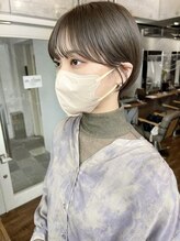 エムクランメイクス 原宿 表参道(m.clan MAKE'S) 丸みショートボブショートヘアオリーブベージュ20代30代表参道