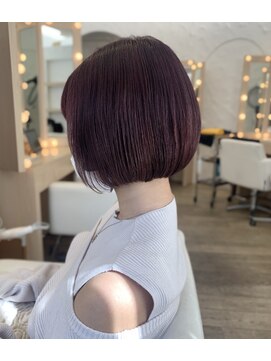 エレノア 渋谷公園通り店(Eleanor) ピンクバイオレット×コンパクトミニボブ