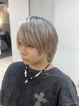 テトラ バイ ネオリーブ 横浜西口店(tetra by neolive) ブリーチ　ホワイト　ホワイトベージュ　横浜