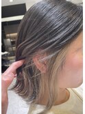 耳掛けがオシャレなイヤリングカラー