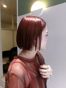 ムーム(Momb) ブリーチ無しで作る赤髪