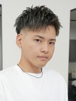 ログ(LOG)&nbsp;メンズショート アップバング フェードカット