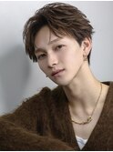 ナチュラルラウンドマッシュフェザーショート