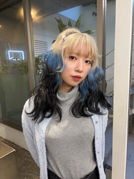 オーン(OOn) ホワイトシルバー×ブルー×エンドブラック