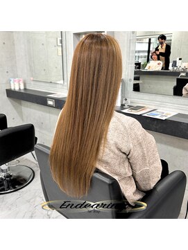 エンディアリング 東銀座(Endearing) レイヤーカット/イメチェン/ホワイトブロンド/シャドウレイヤー