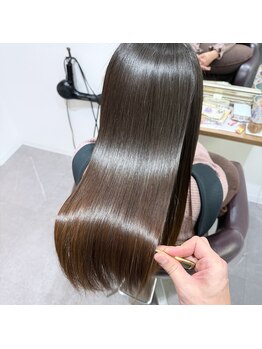 アルファ 久留米店(alpha)の写真/「今までで最高の仕上がり」というお声を多数頂いています。柔らかく艶やかなナチュラルストレートへ♪