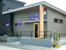 キッカ(kikka)の雰囲気(外観です。スロープあるのでベビーカーでもご来店いただけます)