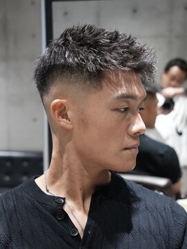 メッツ 原宿(METS) MEN'S/ツイストピンパーマ×フェード/メンズパーマ