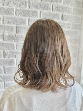 エムロード 深草店 ミルクティーベージュ(ブリーチなし)