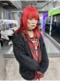 ビビッドレッドウルフレイヤーヘア