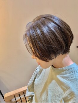 サロンドラ(Salon de La.)の写真/【経験豊富なスタイリストたちにお任せ♪】落ち着いた空間で、あなたに似合うショートヘアを実現できます☆