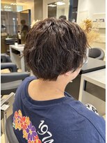 アッシュ 稲田堤店(Ash) 縦落ちパーマ×ショート