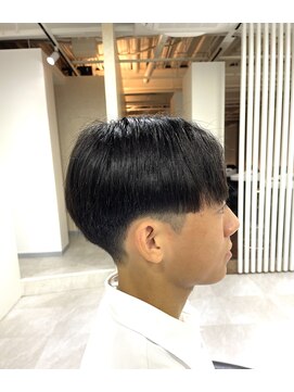 サラサ刈り上げラマッシュ