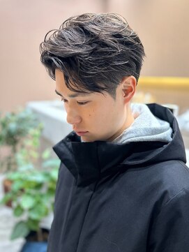 ガーデンヨコハマエスト(GARDEN YOKOHAMA est) ツーブロック リバースパーマ ショート ミディアム