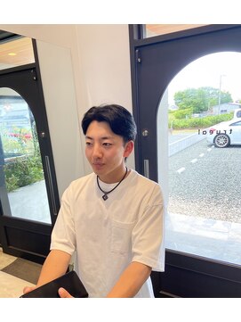 トゥリル(trueal) 韓国風センターパート