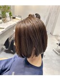 小顔ショートボブカラー大人ショートボブひし形ショートカット