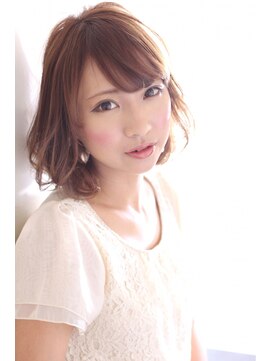 ナチュラ(natura) うぶ揺れボブパーマ