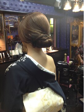 ケイン 広小路店(KEIN) ツヤまとめ髪