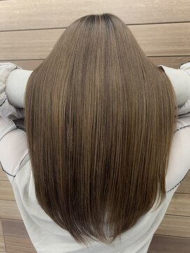 美髪クリニック エクシオール(Exsior) パサつきが気になる方にオススメ