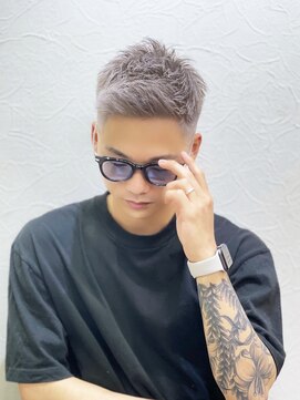 メンズ レオ 天六店(men's LEO) スキンフェード×ジェットモヒカン×ホワイトシルバー