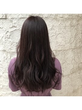 イーチ ヘアーアンドトータルビューティ(each hair&total beauty) 【山田紗羅】ロング葡萄カラー