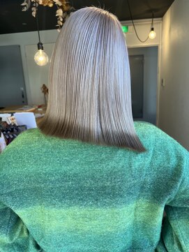 ファボ(favo.) 【favo】ハイトーン×裾カラー