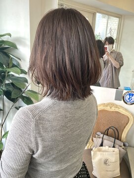 シェノン(CHAINON) 大人ガーリーくびれ外ハネショートボブ30代40代梅ヶ丘美容室