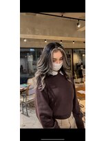 ロジッタ(ROJITHA)&nbsp;【ROJITHA表参道原宿】バレイヤージュ×ホワイトベージュ