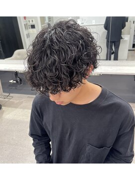 ノイズ キョウト(NOISM Kyoto) カール大きめなカーリーパーマ