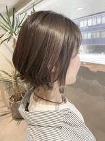 アイディール(:ideal)&nbsp;ラフな外ハネミニボブ☆