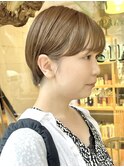 ココアベージュ丸みショートマッシュショート前髪あり