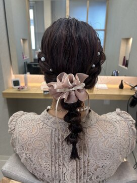 カレンアンドエクラート 大宮(KAREN&ECLART) ポニーアレンジ