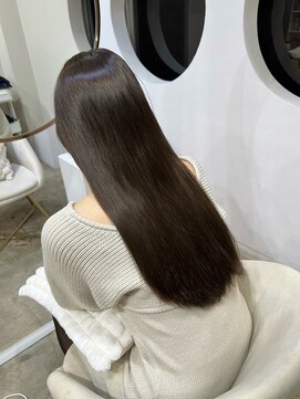 レア 表参道(L'ea) ミディアムヘア暗めカラーグランマッシュデザインカラー