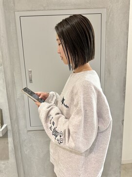 ヨーク(YOKE) YOKE 切りっぱなしボブ大人ボブ丸くないボブ髪質改善ブルージュ