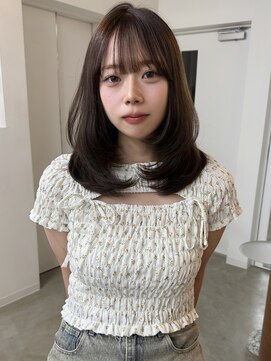 リヴ ウメダ(LIV umeda) レイヤーカット/ブラウンベージュ/~1ブリーチ