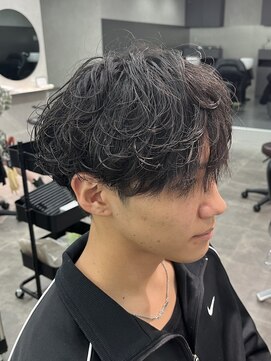 ジーニー 千葉(GENiE) シャドウパーマ/ニュアンスパーマ/韓国ヘア【高野優真】