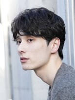 フィフス トウキョウ (fifth TOKYO)&nbsp;渋谷ルーズパーマメンズカットセンターパートウルフマッシュ