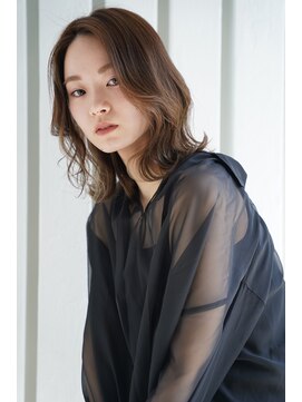 エアー 大阪(AIR) 【AIR大阪】栃本優美　肩ラインそとはねミディ