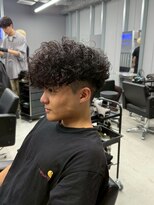 リッチブランドアンドコー(Rich Brand&Co)&nbsp;スパイキーショート　フェード　スペインカール　ルーズパーマ