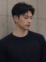 エクスプロア デザイン アクト 三鷹(EXPLORE DESIGN ACT.) ショートセンターパート/ニュアンスパーマ/メンズカット
