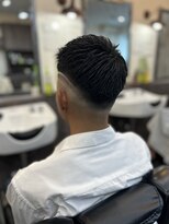 バーバークラハ(barber kuraha)&nbsp;フェードカット