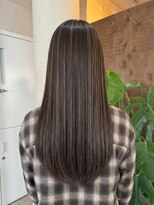 零秒女髪 千里丘店&nbsp;艶髪まとまり美髪の上品ロングスタイル髪質改善髪質改善カラー