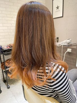 ヘアーサロンヴォイス 大野城店(Hair Salon Voice) ロング、裾カラー、オレンジ