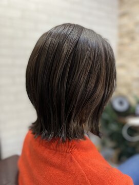 アトリエナガノ(atelier nagano) ショートボブ/ニュアンスカラー/センターパート/ブルージュ