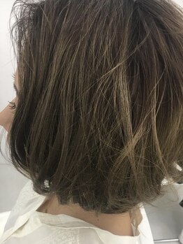 レスト(REST)の写真/《人気No1メニュー》カット＋カラー¥13200が今だけ¥7700！(トリーメント無)髪と頭皮のダメージを軽減！