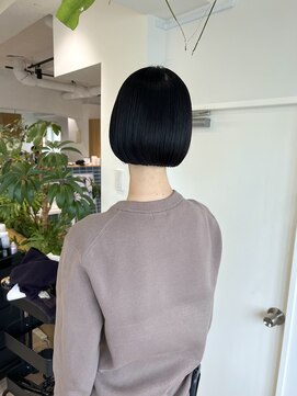 オーシャン(Ocean) 【OceanHair&Life田中愛梨】切りっぱなし／黒髪/ミニボブ／ボブ