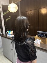 アールトゥーヘアー(art To Hair)&nbsp;マットブラウン/オリーブカラー/ロングヘア