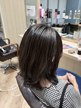 カシータ ヘア リゾート イオンモール熱田店(Casita hair resort) ハイライト×ブルーブラック×外ハネ×おしゃれウルフ×似合わせ