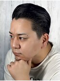 メンズショートビジネスツーブロックセンターパートフェード